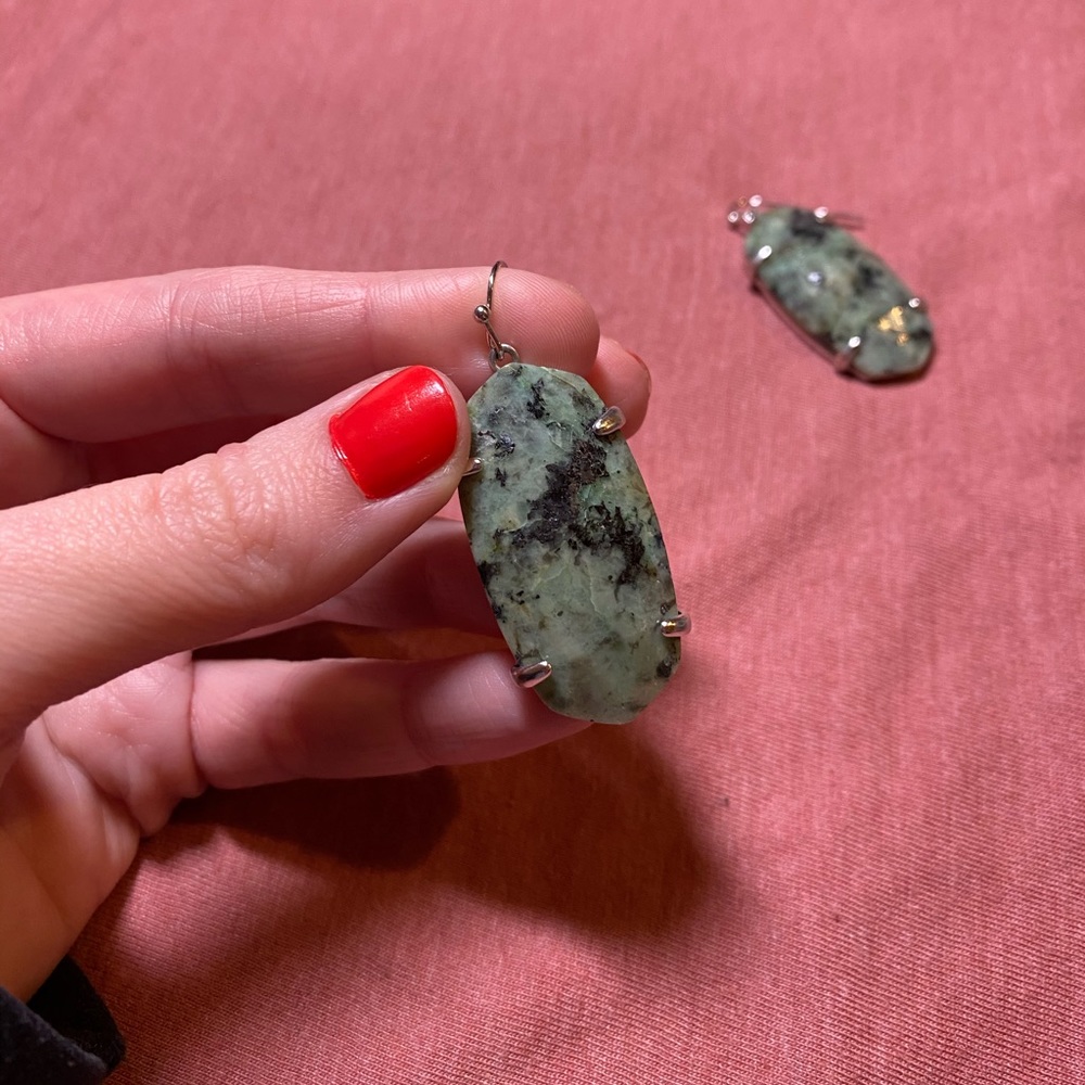 KENDRA SCOTT AFRICAN TURQUOISE ESME EARRINGS